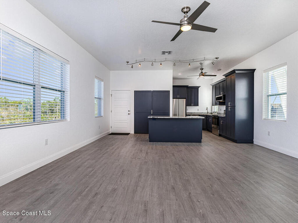 5570 Sanctuary Avenue, Grant, FL 32949