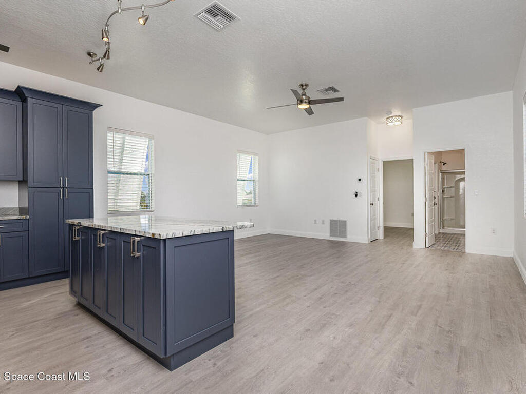 5570 Sanctuary Avenue, Grant, FL 32949