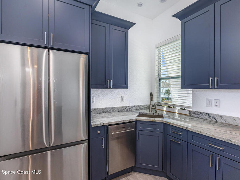 5570 Sanctuary Avenue, Grant, FL 32949