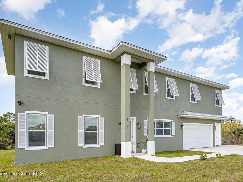 5570 Sanctuary Avenue, Grant, FL 32949