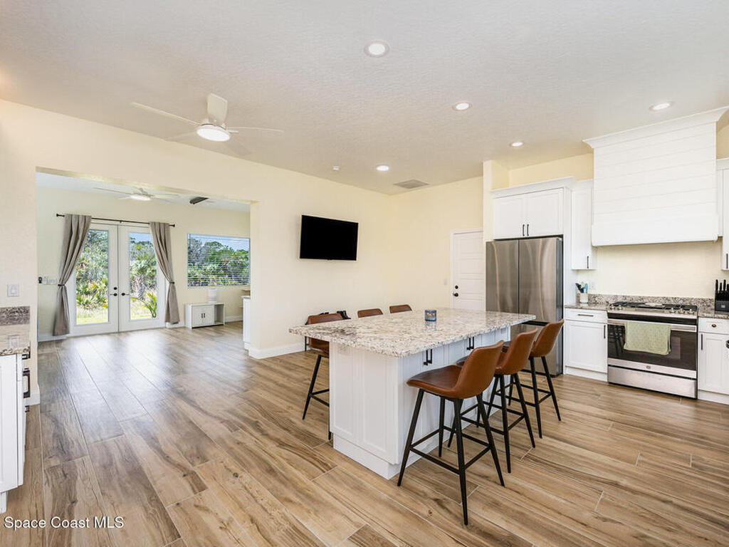 5570 Sanctuary Avenue, Grant, FL 32949