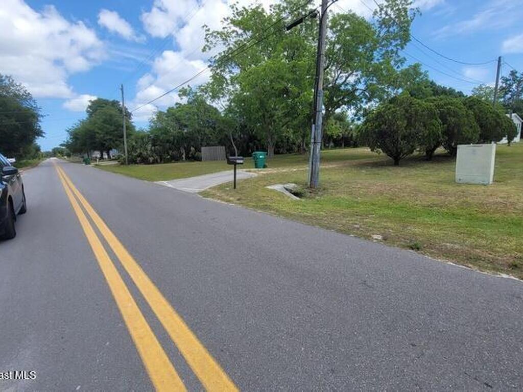 2785 Brockett Road, Mims, FL 32754