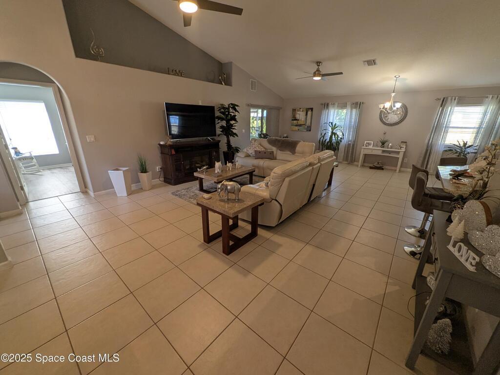 687 Americana Boulevard, Palm Bay, FL 32907