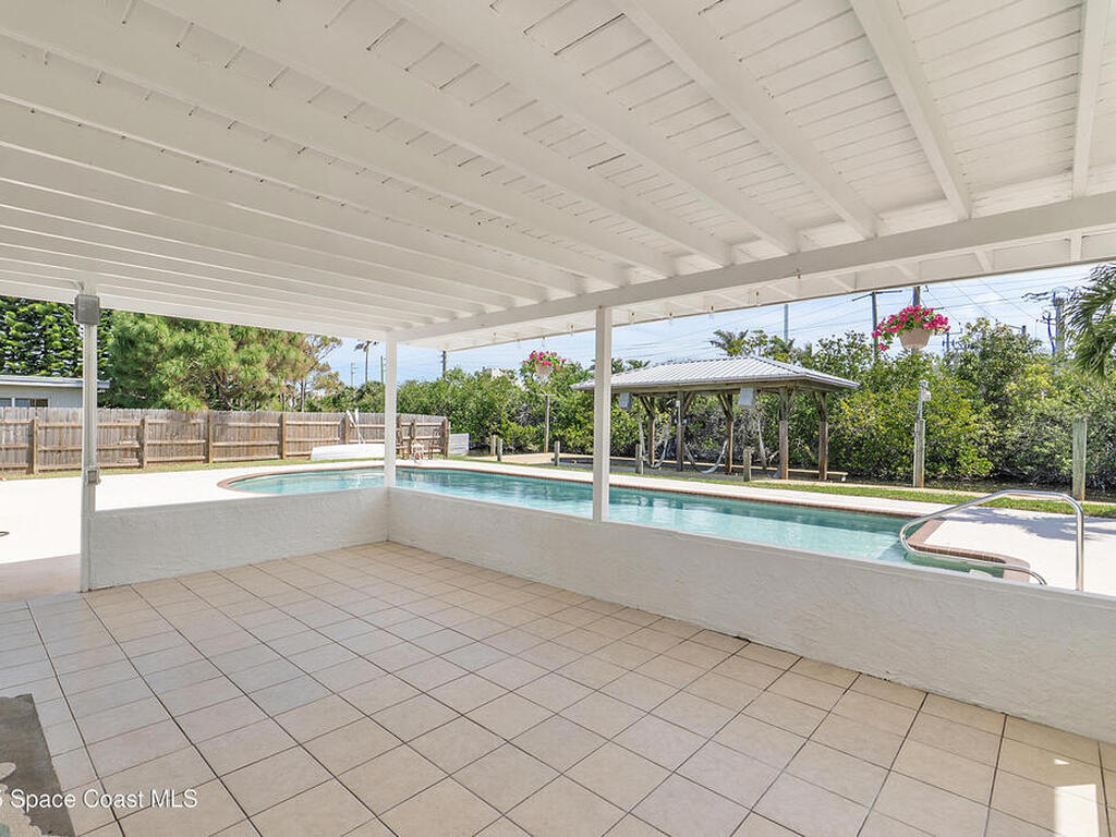 112 Sunset Drive, Cocoa Beach, FL 32931