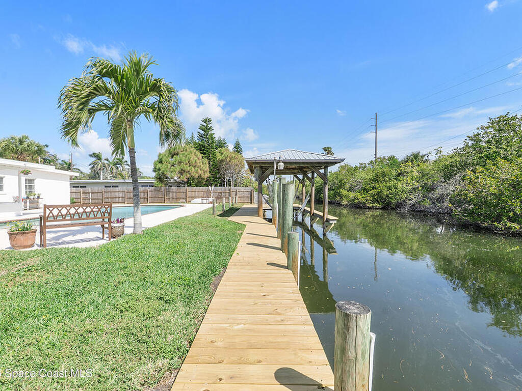 112 Sunset Drive, Cocoa Beach, FL 32931