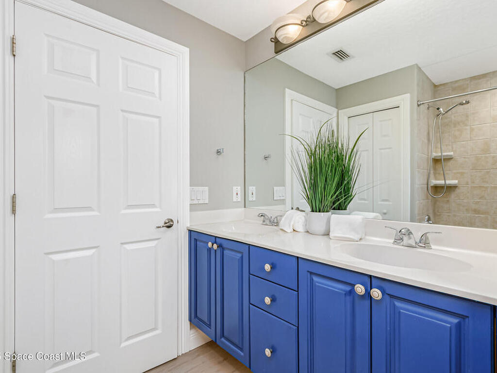 3833 Peacock Drive, Melbourne, FL 32904