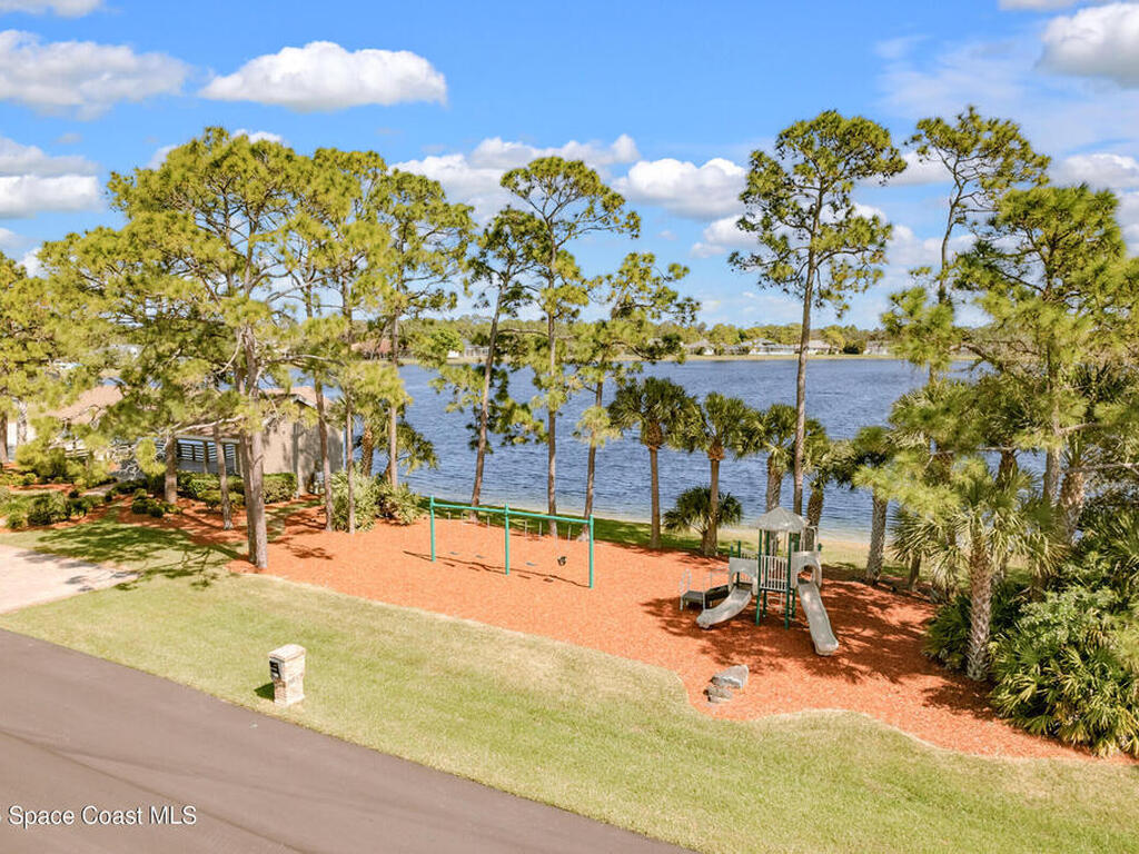 3833 Peacock Drive, Melbourne, FL 32904