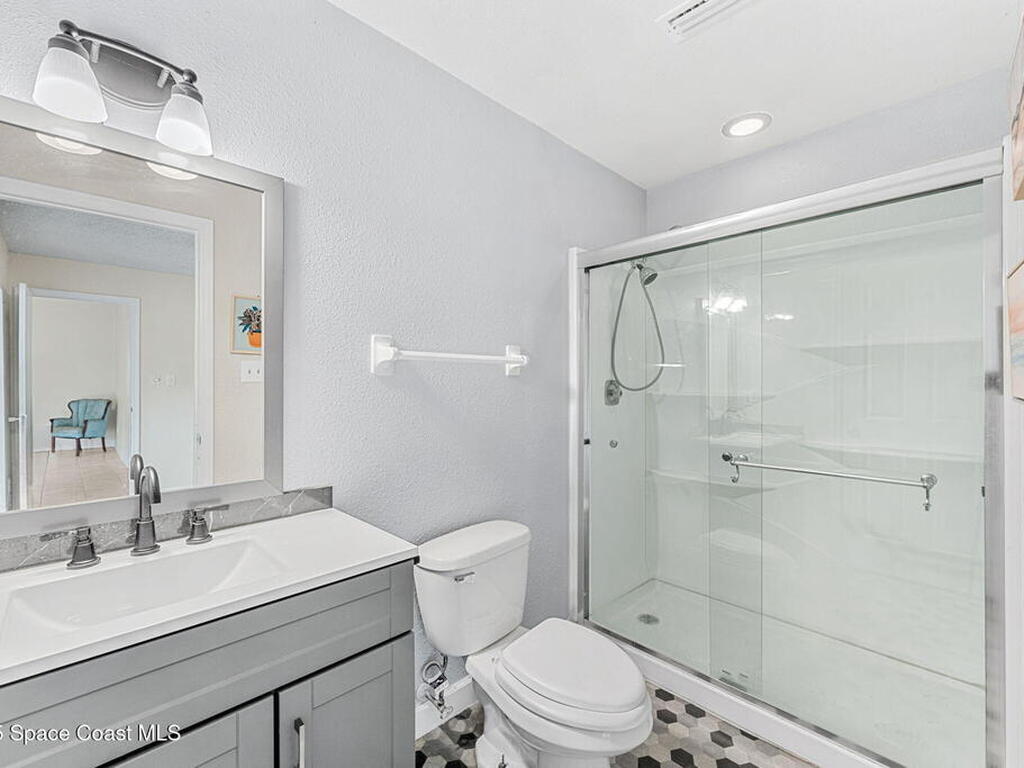 355 Jackson Avenue, Satellite Beach, FL 32937