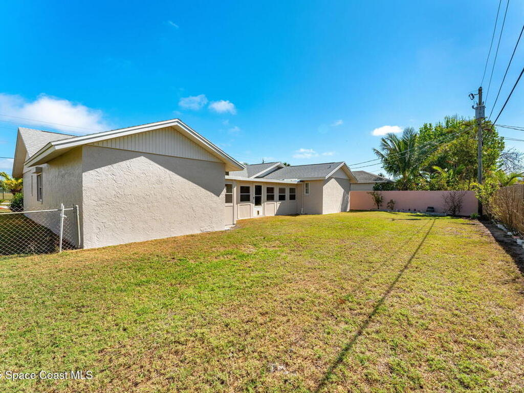 355 Jackson Avenue, Satellite Beach, FL 32937