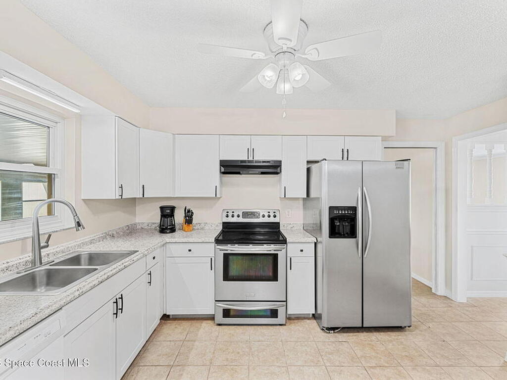 355 Jackson Avenue, Satellite Beach, FL 32937