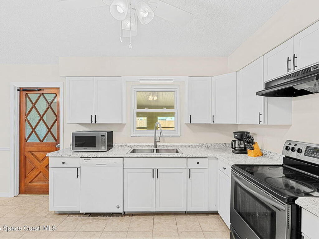 355 Jackson Avenue, Satellite Beach, FL 32937