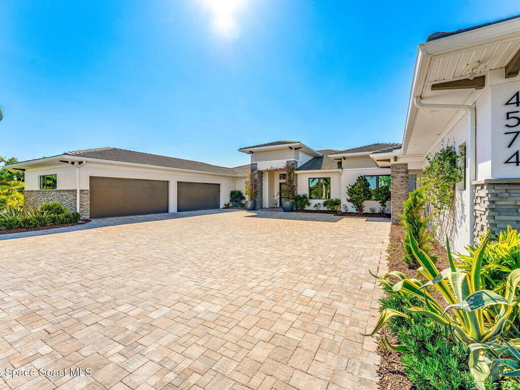 4574 Milost Drive, Rockledge, FL 32955