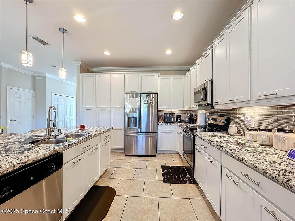 4813 Terra Sole Place, St. Cloud, FL 34771