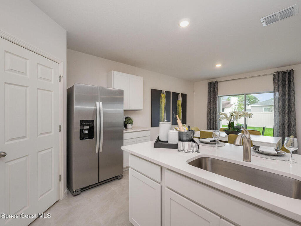 1970 4th Avenue, Vero Beach, FL 32962