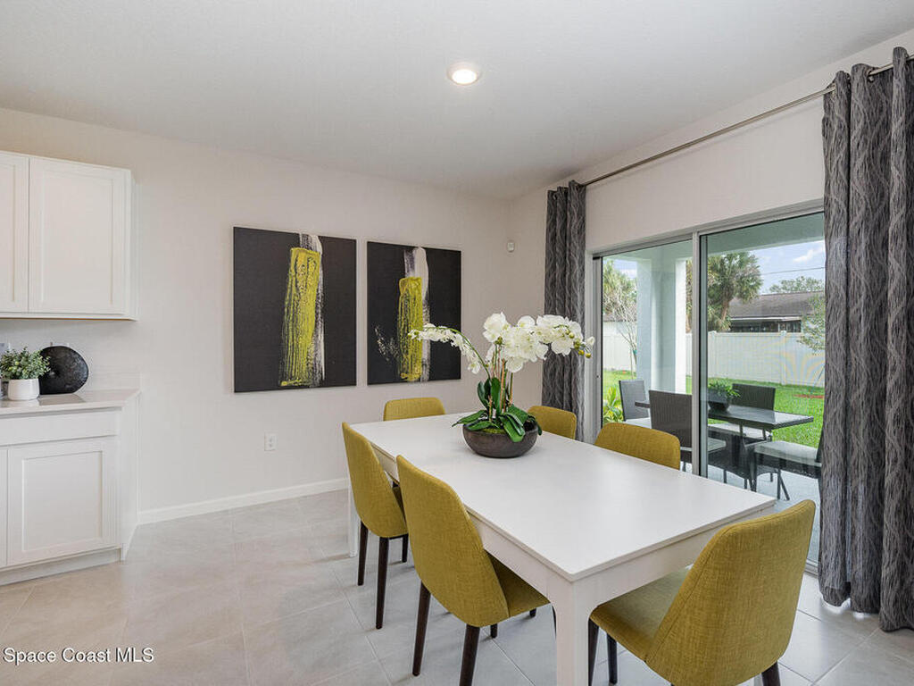 1970 4th Avenue, Vero Beach, FL 32962