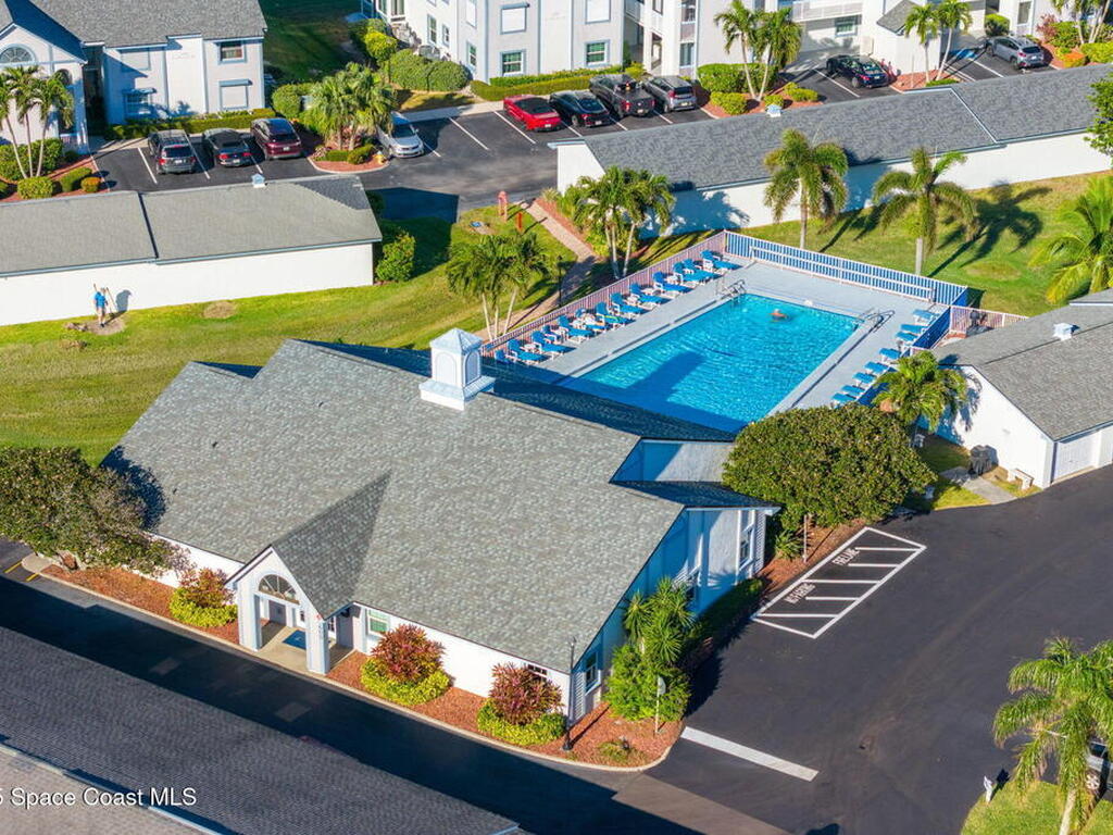 530 S Brevard Avenue, Cocoa Beach, FL 32931