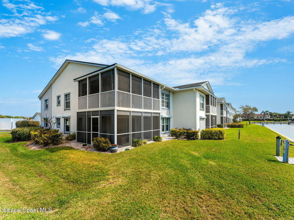 530 S Brevard Avenue, Cocoa Beach, FL 32931