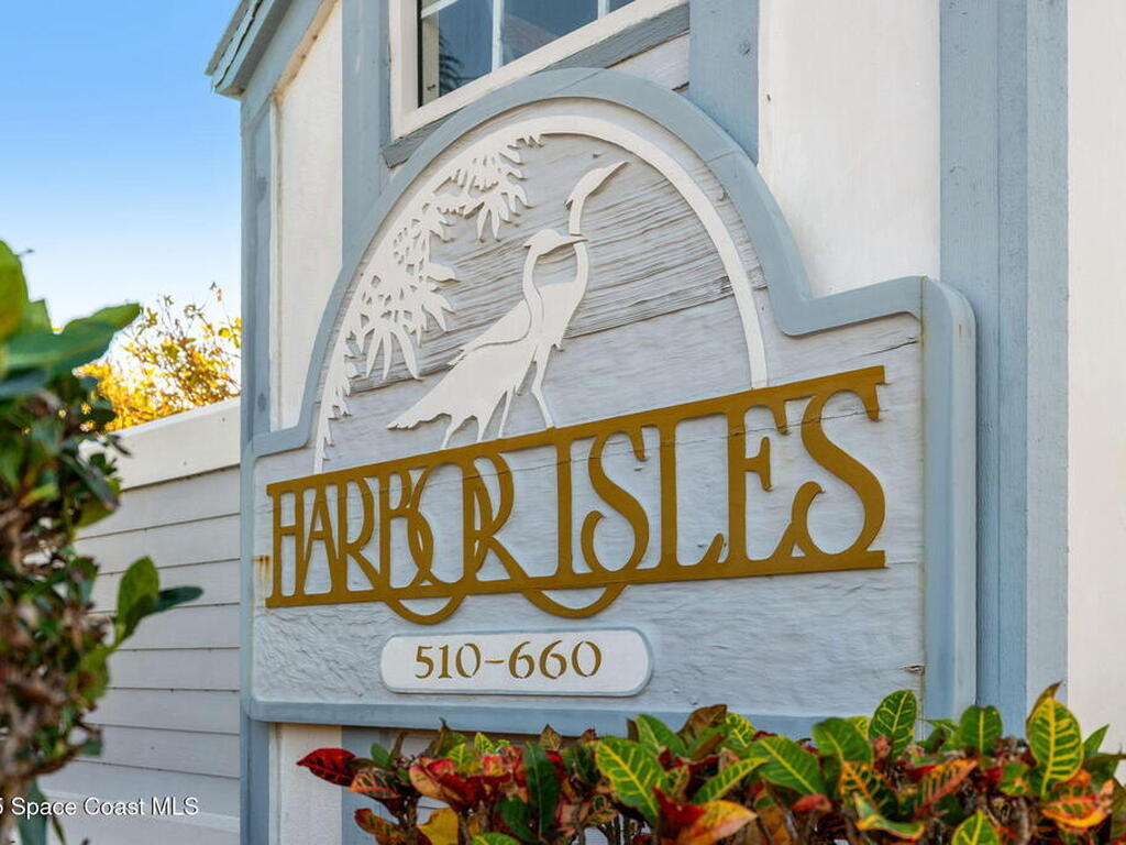 530 S Brevard Avenue, Cocoa Beach, FL 32931
