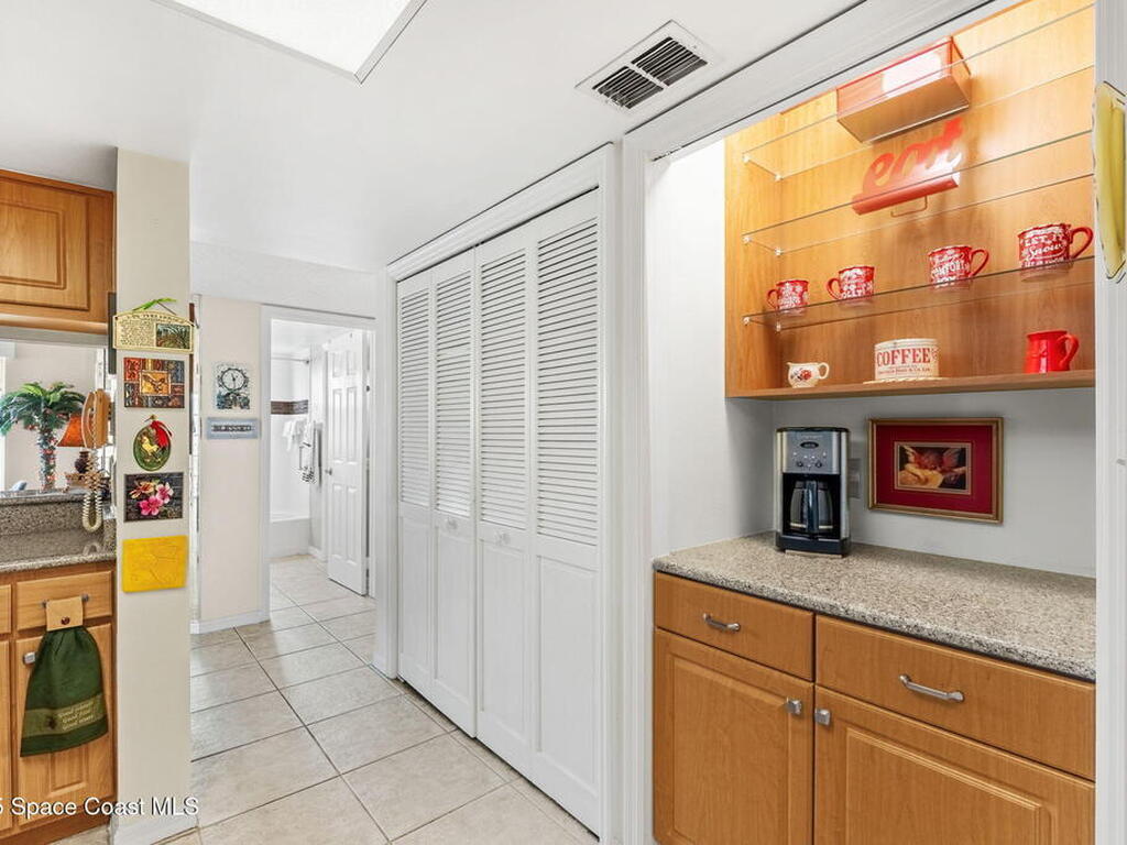 530 S Brevard Avenue, Cocoa Beach, FL 32931