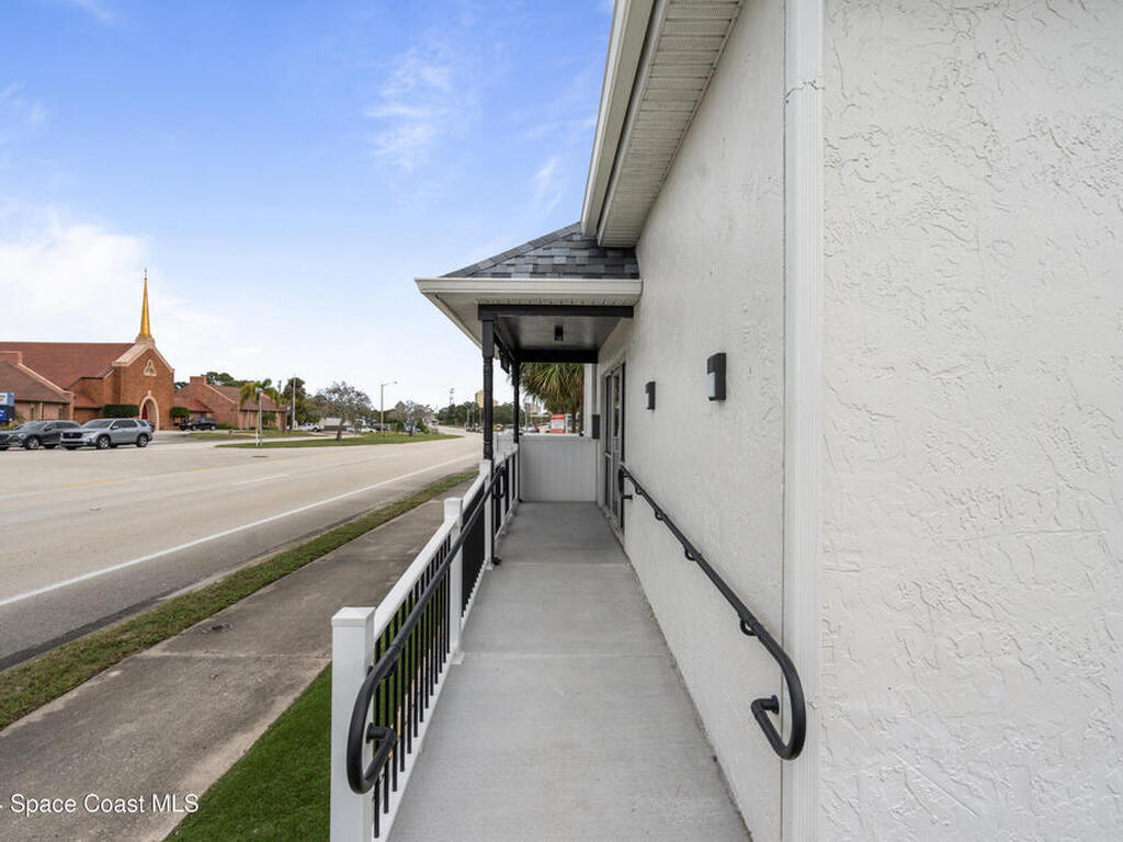 107 E New Haven Avenue, Melbourne, FL 32901