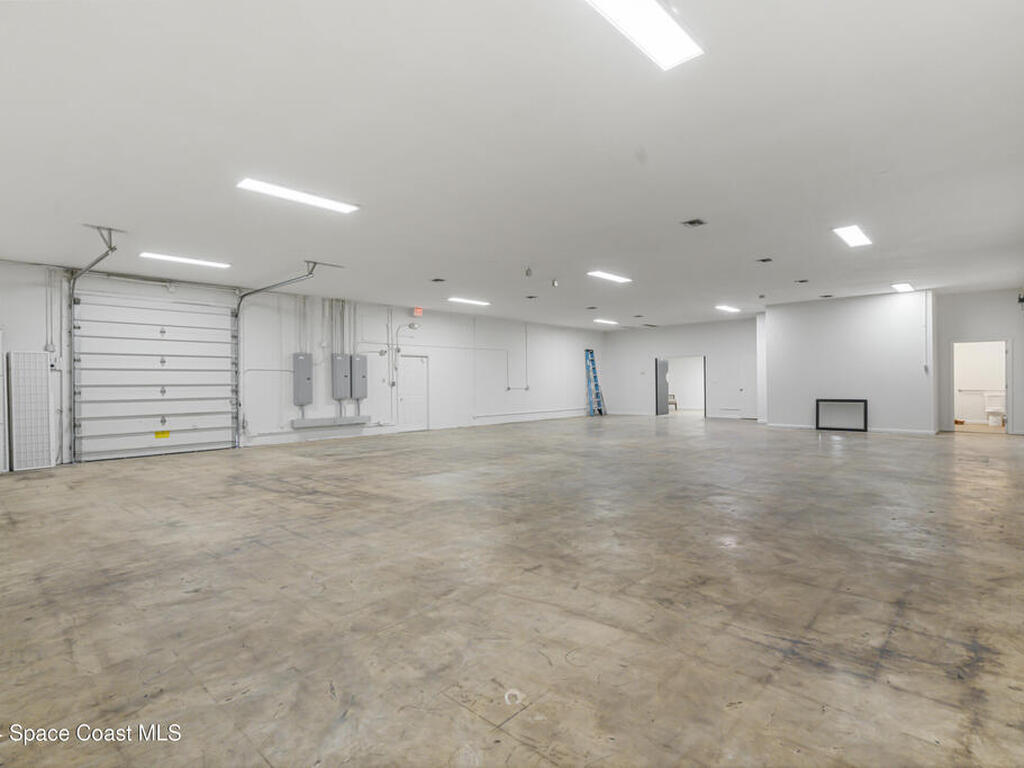 107 E New Haven Avenue, Melbourne, FL 32901