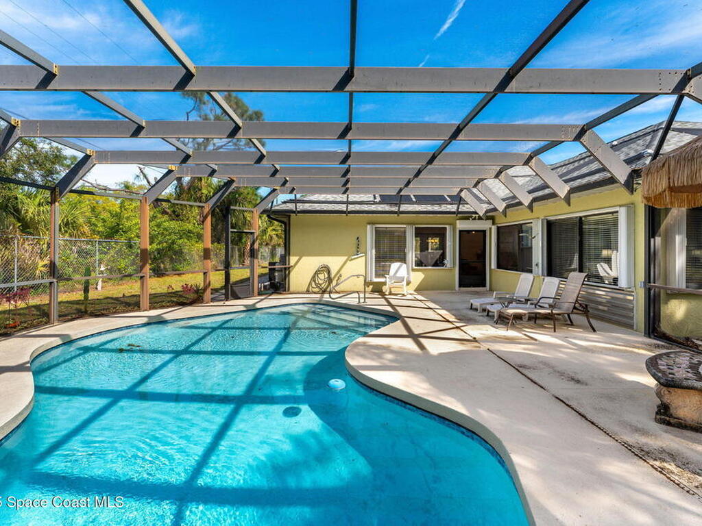 3605 Valkaria Road, Grant-Valkaria, FL 32950