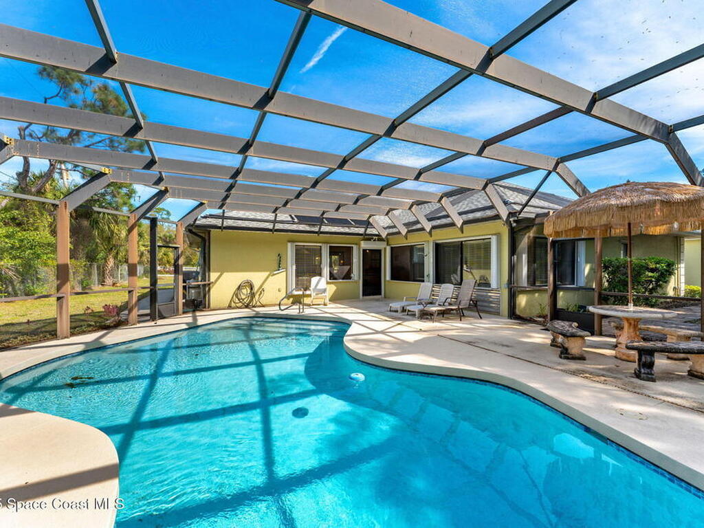 3605 Valkaria Road, Grant-Valkaria, FL 32950