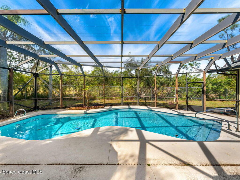 3605 Valkaria Road, Grant-Valkaria, FL 32950
