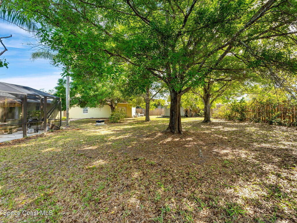 3605 Valkaria Road, Grant-Valkaria, FL 32950