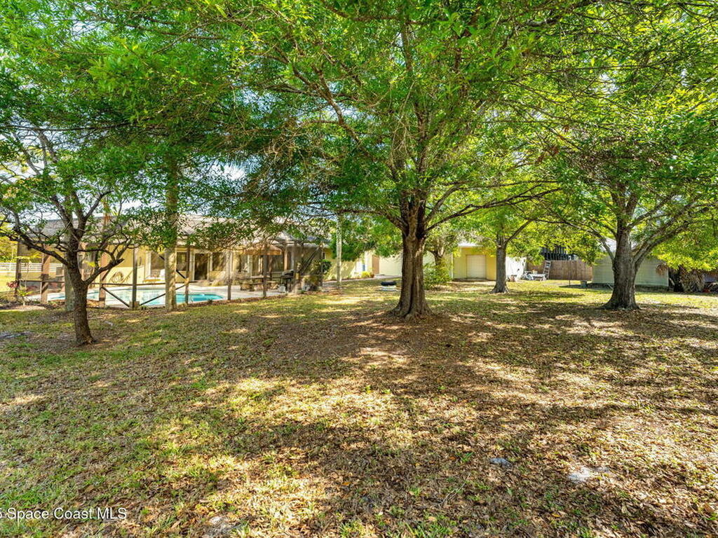 3605 Valkaria Road, Grant-Valkaria, FL 32950