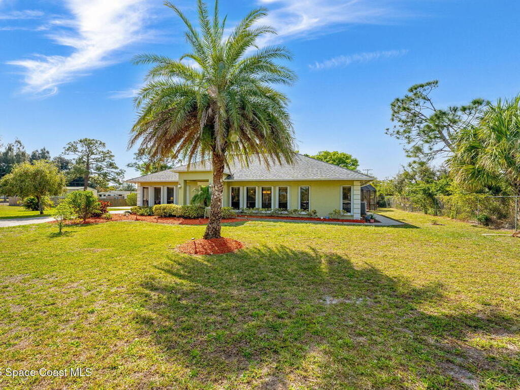 3605 Valkaria Road, Grant-Valkaria, FL 32950