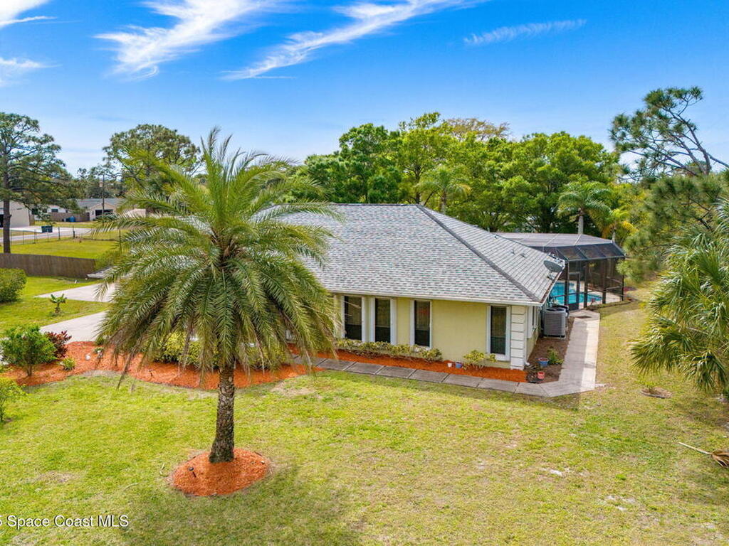 3605 Valkaria Road, Grant-Valkaria, FL 32950