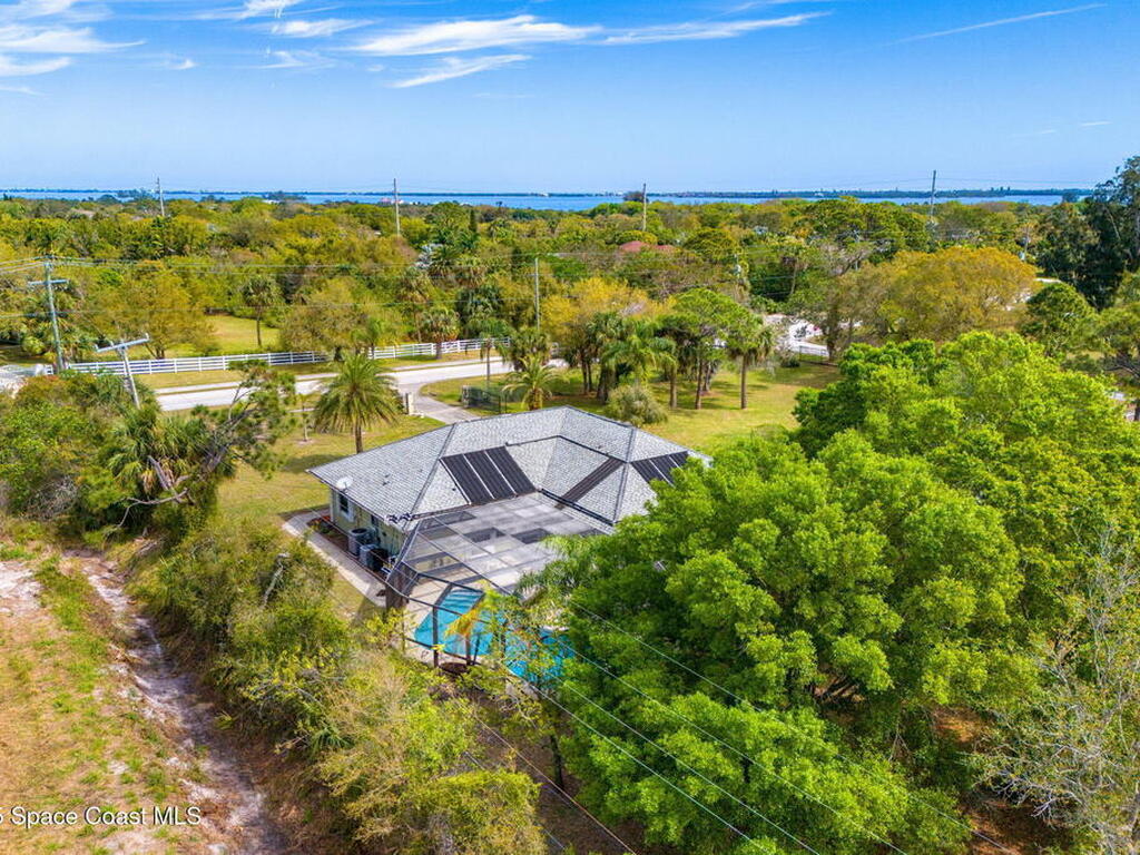 3605 Valkaria Road, Grant-Valkaria, FL 32950