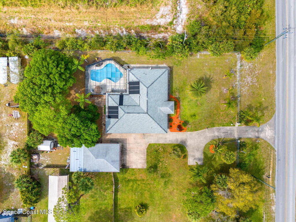 3605 Valkaria Road, Grant-Valkaria, FL 32950