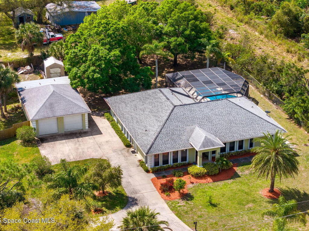 3605 Valkaria Road, Grant-Valkaria, FL 32950