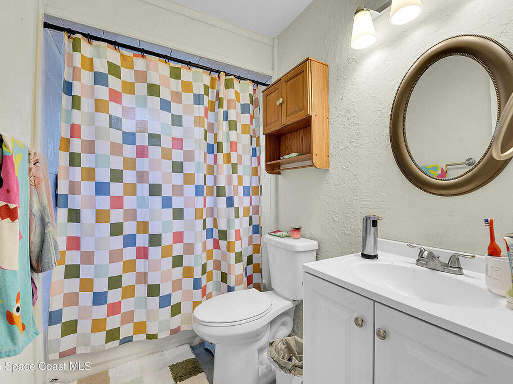 830 Garvey Road, Palm Bay, FL 32908