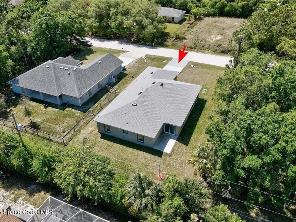8666 100th Avenue, Vero Beach, FL 32967