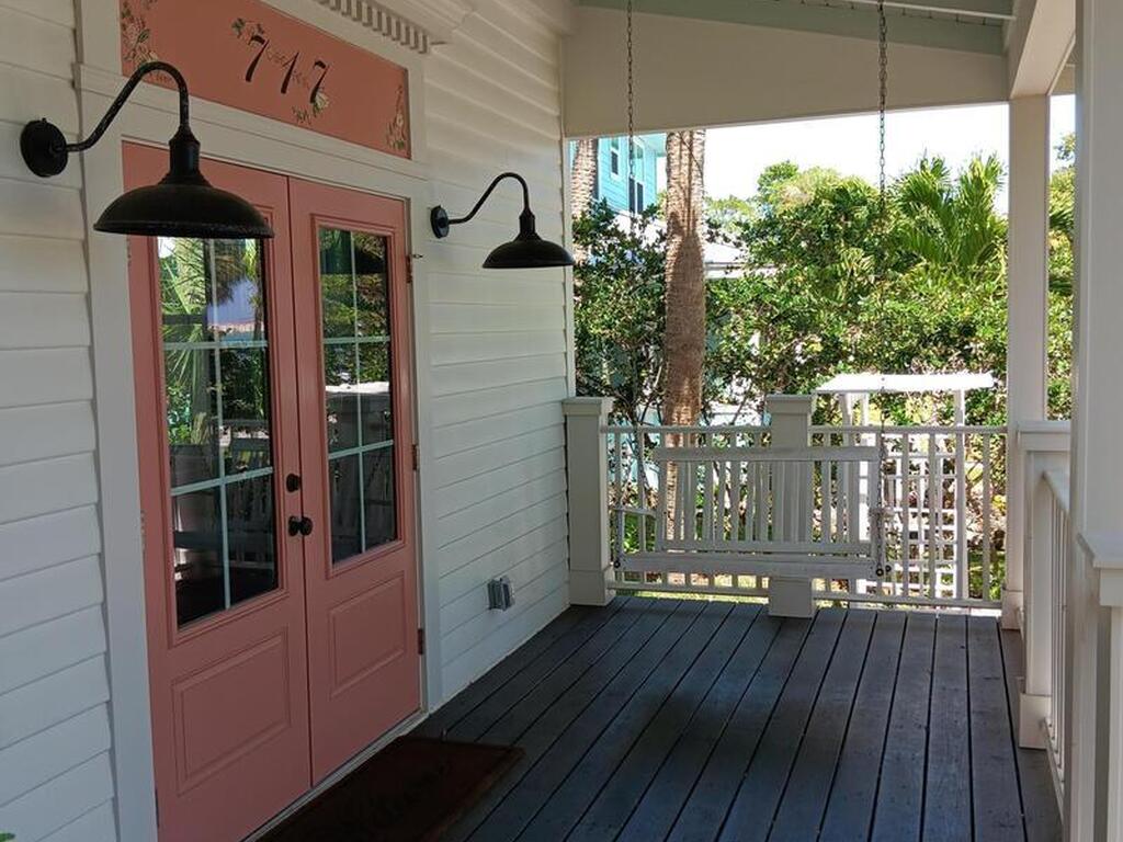 717 S Indian River Drive, Ft. Pierce, FL 34950