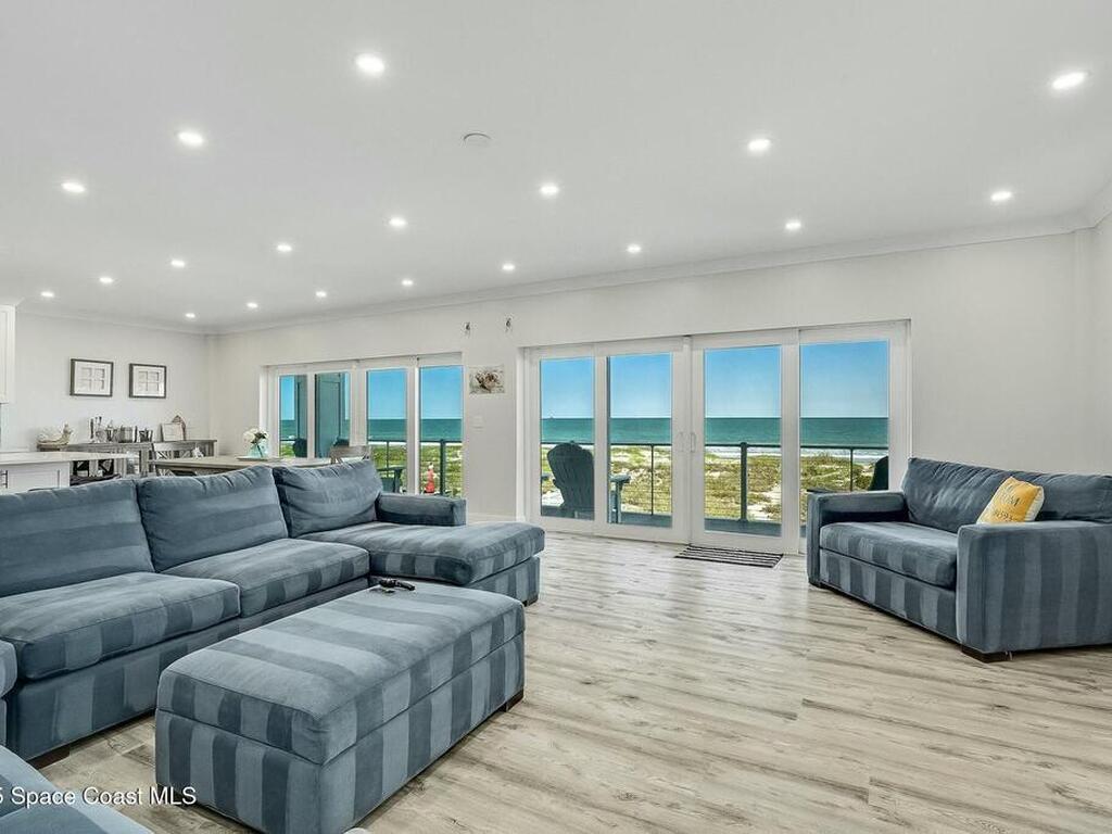 747 S Atlantic Avenue, Cocoa Beach, FL 32931