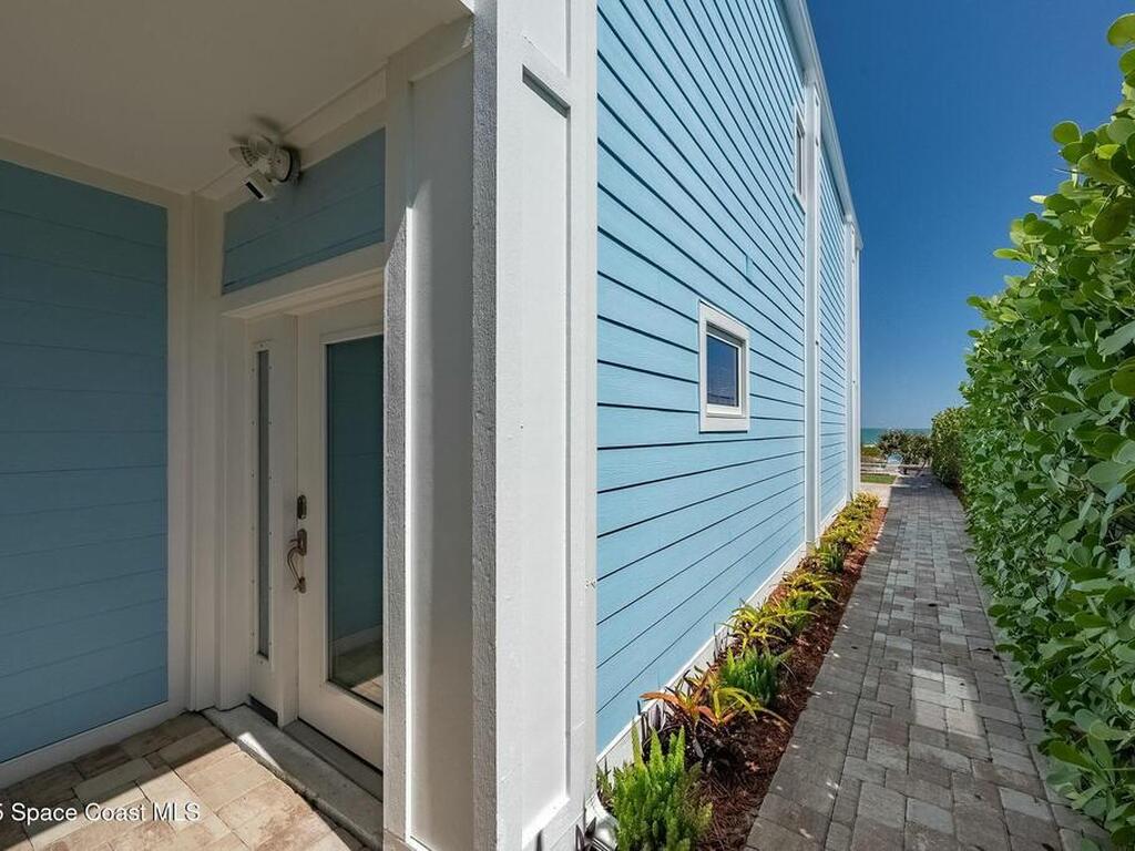 747 S Atlantic Avenue, Cocoa Beach, FL 32931