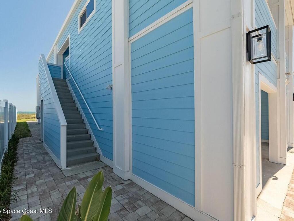 747 S Atlantic Avenue, Cocoa Beach, FL 32931