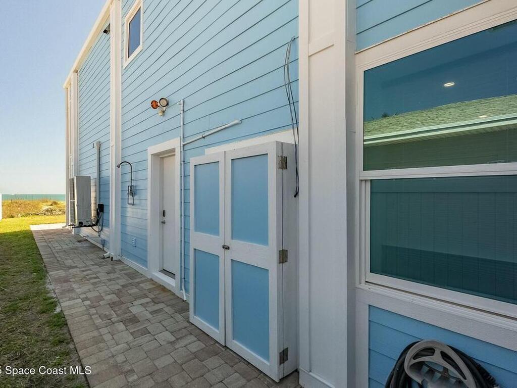 747 S Atlantic Avenue, Cocoa Beach, FL 32931
