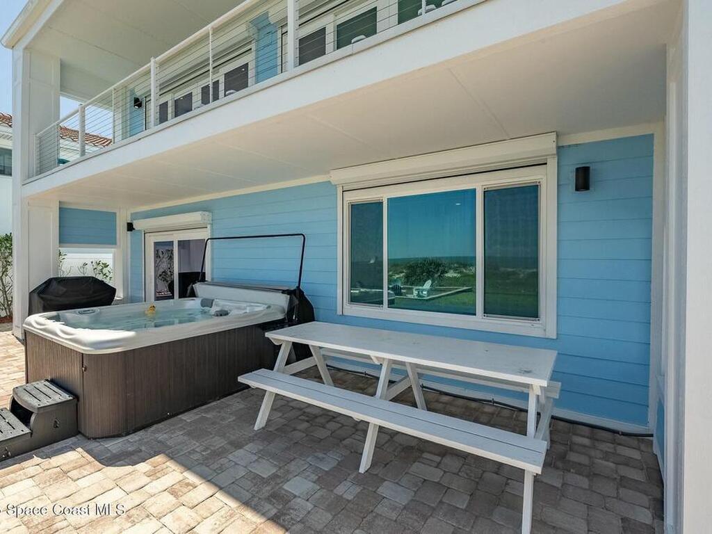 747 S Atlantic Avenue, Cocoa Beach, FL 32931