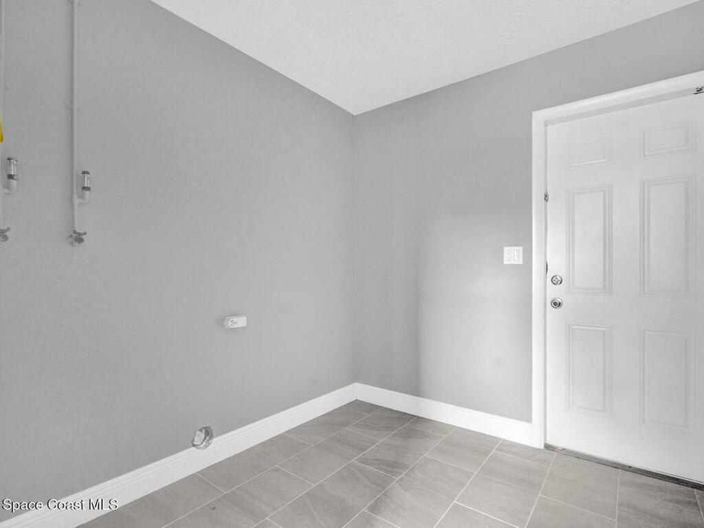 2517 Sarno Road, Melbourne, FL 32935