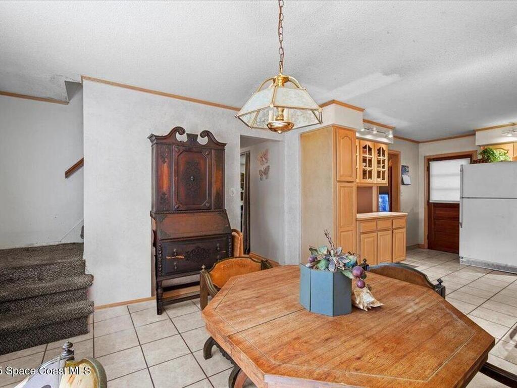 279 S Brevard Avenue, Cocoa Beach, FL 32931
