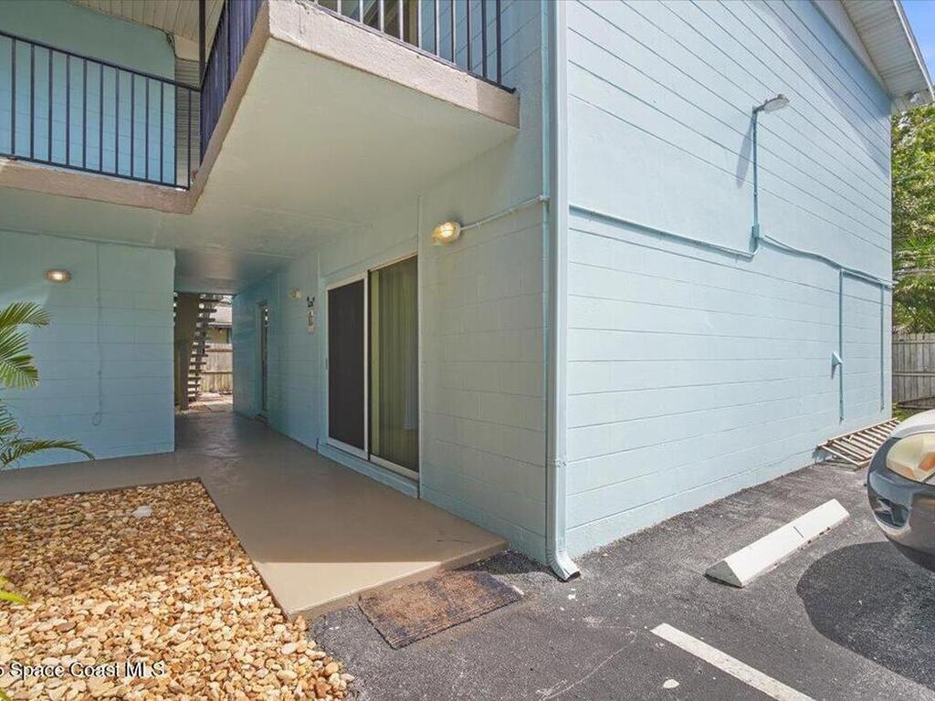 279 S Brevard Avenue, Cocoa Beach, FL 32931