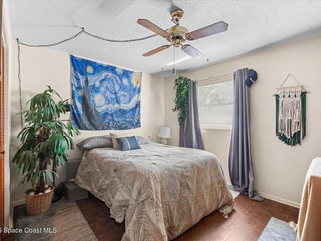 279 S Brevard Avenue, Cocoa Beach, FL 32931