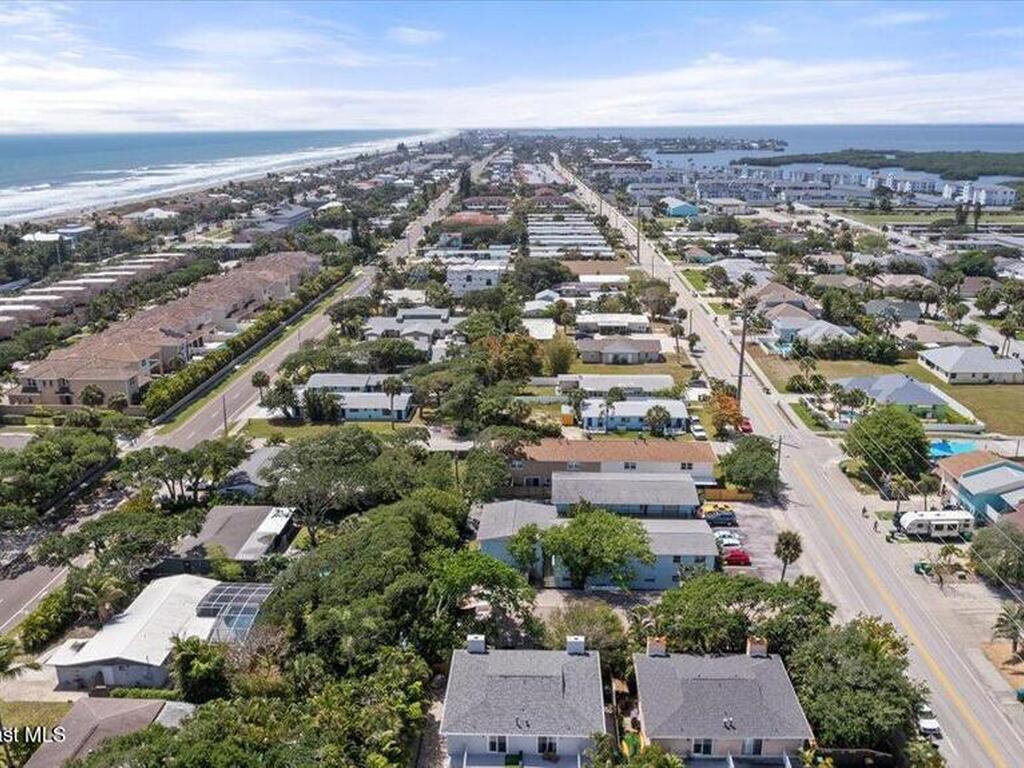 279 S Brevard Avenue, Cocoa Beach, FL 32931