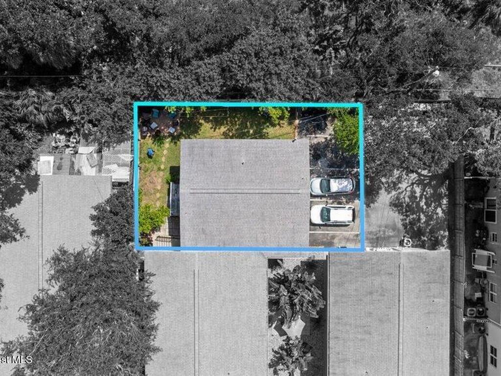 279 S Brevard Avenue, Cocoa Beach, FL 32931