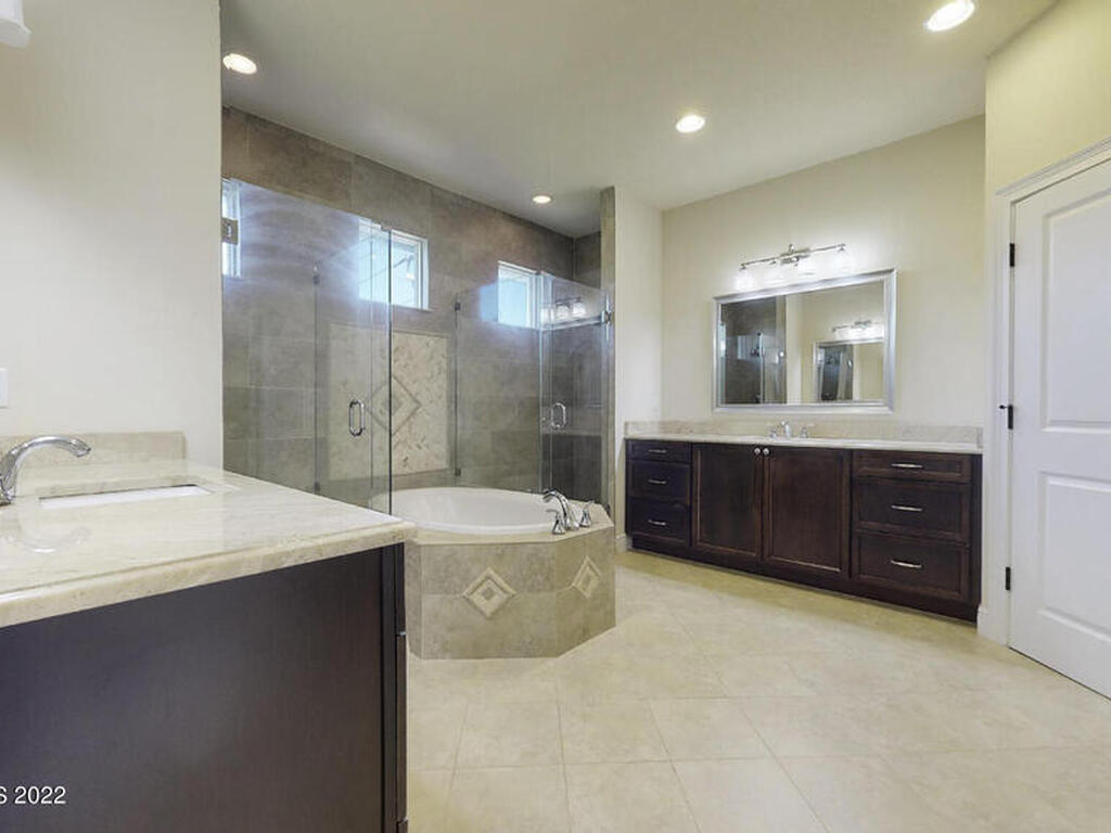 100 Eighth Avenue, Indialantic, FL 32903